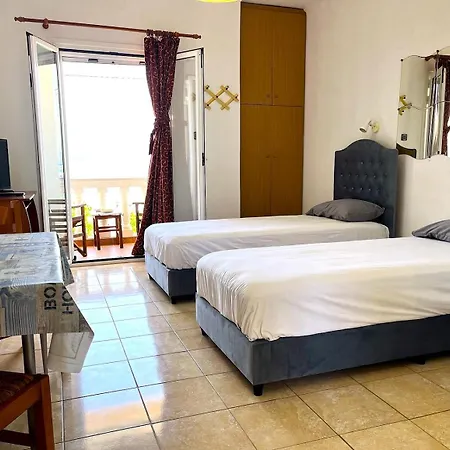 Karyatis Appartement Lixouri