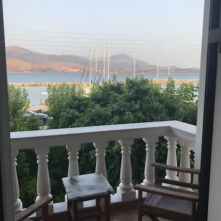 Karyatis Lejlighed